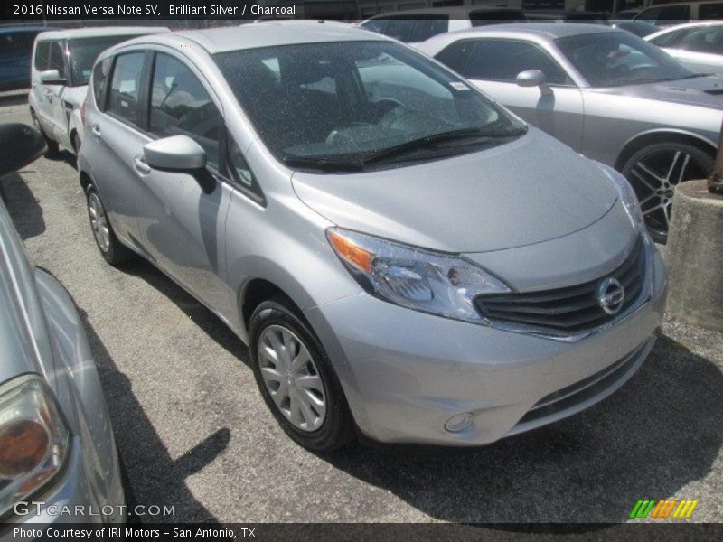 Brilliant Silver / Charcoal 2016 Nissan Versa Note SV