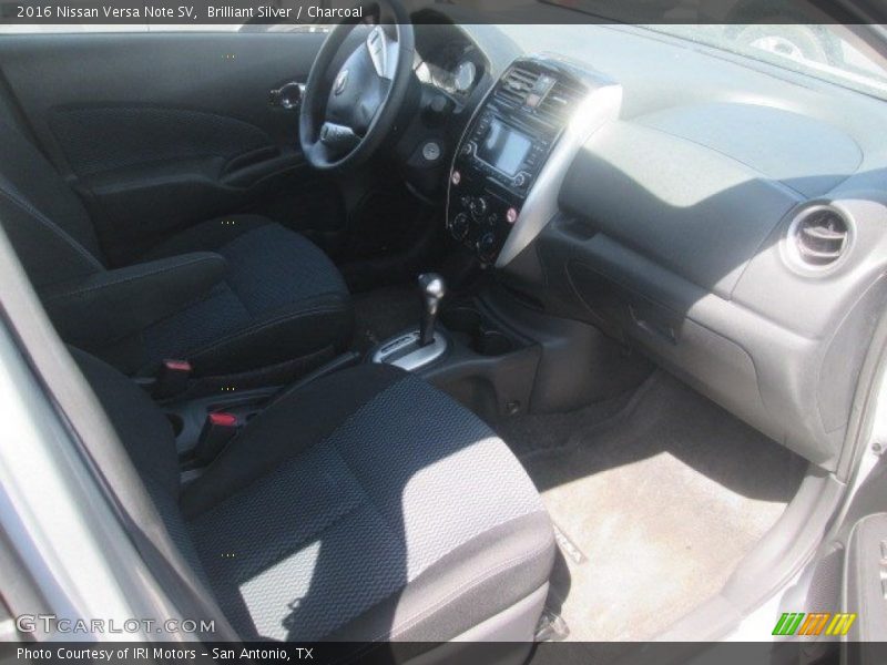 Brilliant Silver / Charcoal 2016 Nissan Versa Note SV