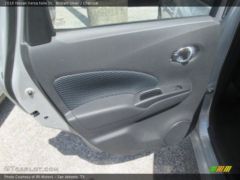 Brilliant Silver / Charcoal 2016 Nissan Versa Note SV