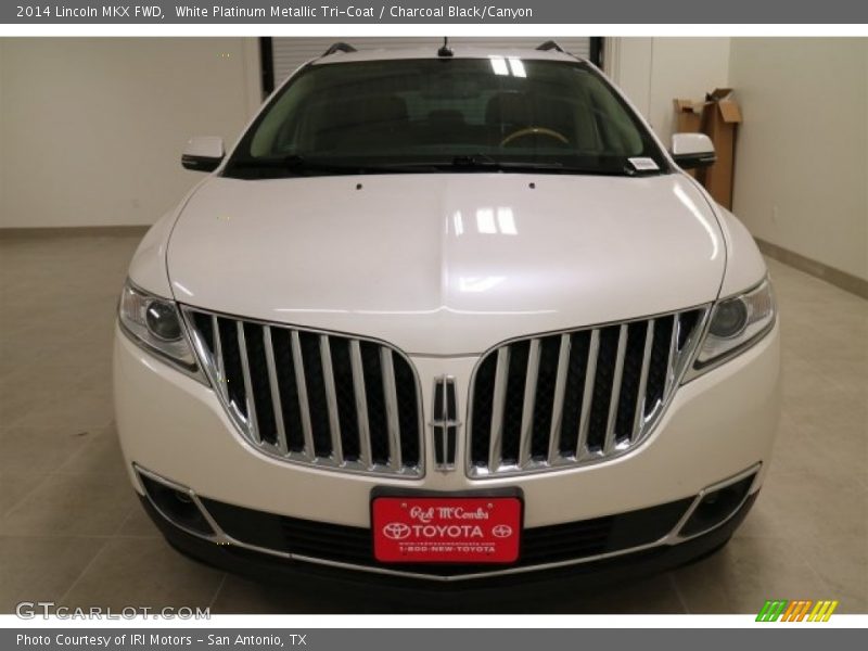 White Platinum Metallic Tri-Coat / Charcoal Black/Canyon 2014 Lincoln MKX FWD