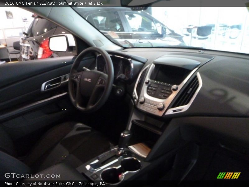 Summit White / Jet Black 2016 GMC Terrain SLE AWD