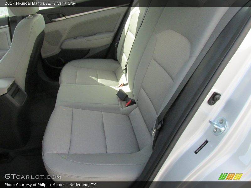 Silver / Gray 2017 Hyundai Elantra SE