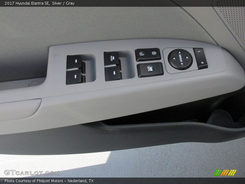 Silver / Gray 2017 Hyundai Elantra SE
