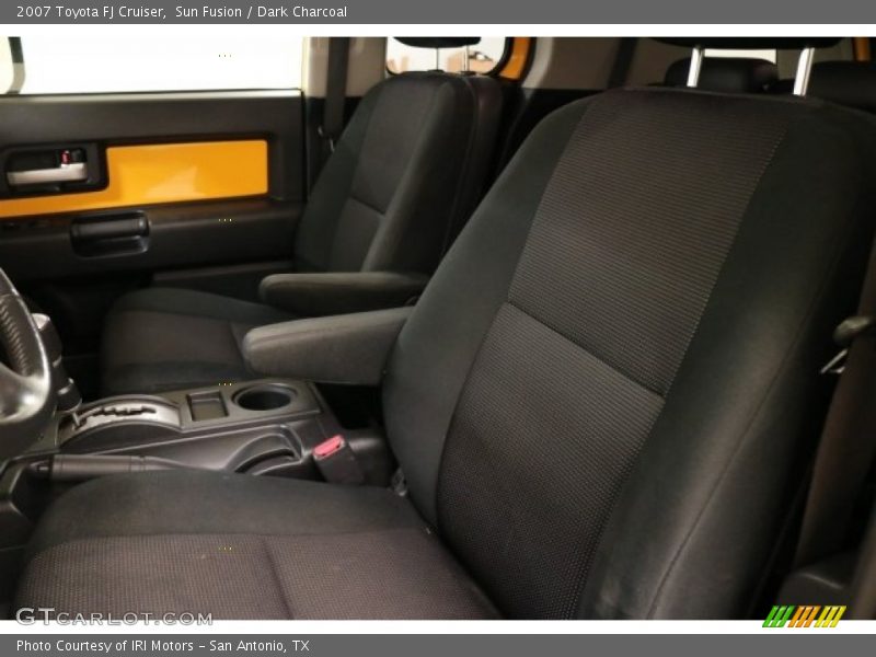 Sun Fusion / Dark Charcoal 2007 Toyota FJ Cruiser