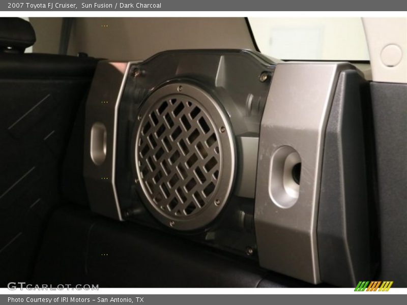 Sun Fusion / Dark Charcoal 2007 Toyota FJ Cruiser