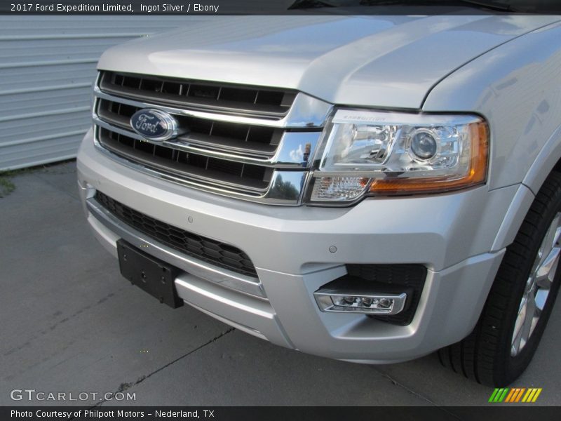 Ingot Silver / Ebony 2017 Ford Expedition Limited