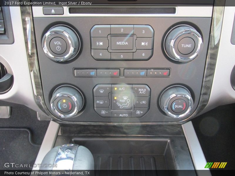 Controls of 2017 Expedition Limited