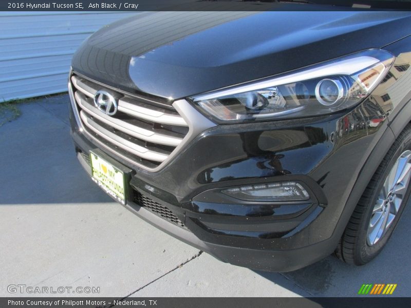 Ash Black / Gray 2016 Hyundai Tucson SE