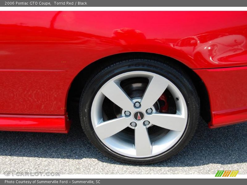 Torrid Red / Black 2006 Pontiac GTO Coupe