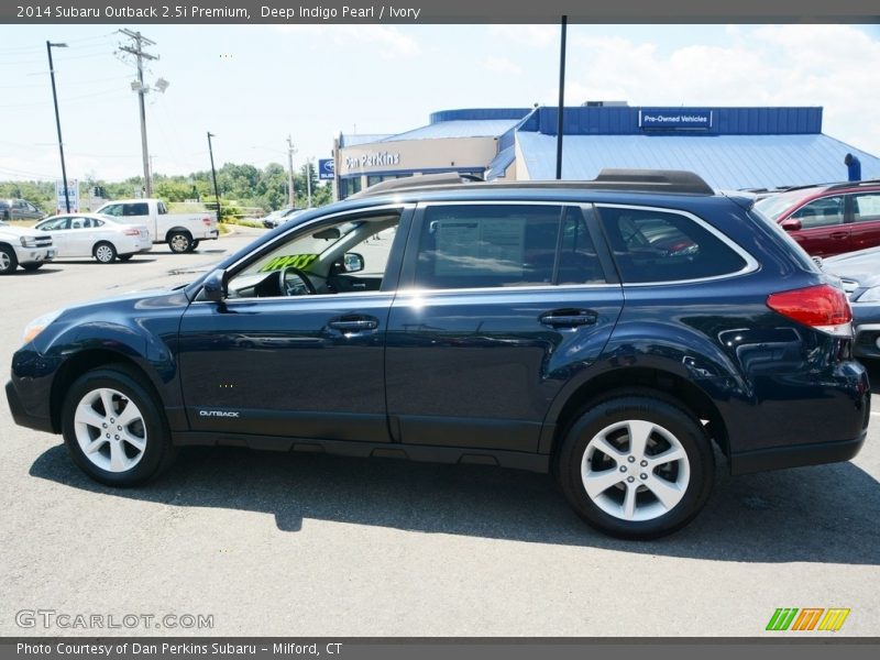 Deep Indigo Pearl / Ivory 2014 Subaru Outback 2.5i Premium