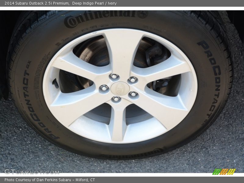 Deep Indigo Pearl / Ivory 2014 Subaru Outback 2.5i Premium