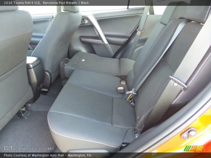 Barcelona Red Metallic / Black 2016 Toyota RAV4 XLE