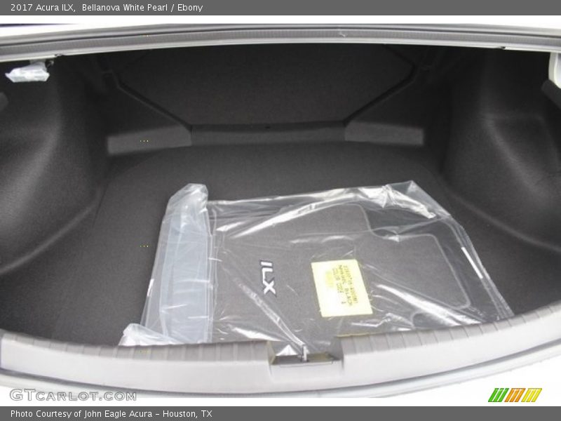 Bellanova White Pearl / Ebony 2017 Acura ILX
