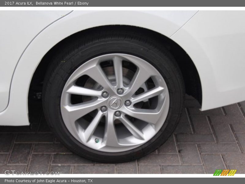 Bellanova White Pearl / Ebony 2017 Acura ILX
