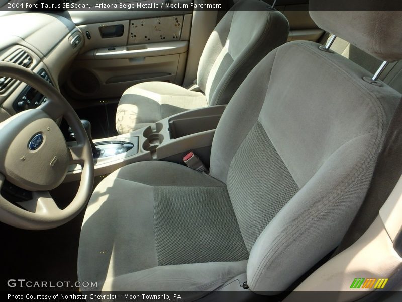 Arizona Beige Metallic / Medium Parchment 2004 Ford Taurus SE Sedan