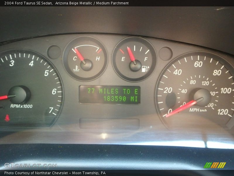 Arizona Beige Metallic / Medium Parchment 2004 Ford Taurus SE Sedan