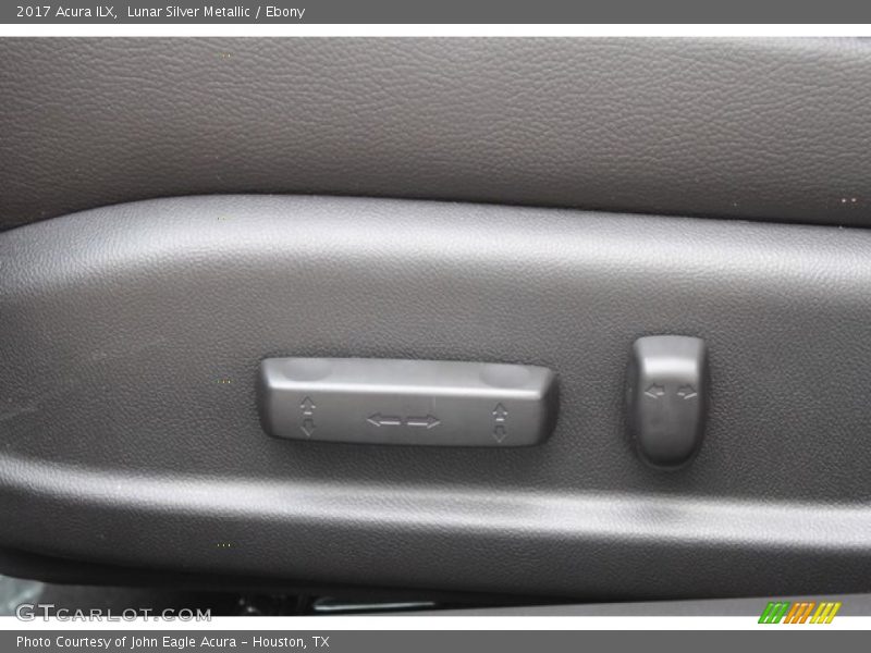Lunar Silver Metallic / Ebony 2017 Acura ILX