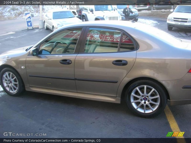 Hazlenut Metallic / Parchment 2004 Saab 9-3 Arc Sedan