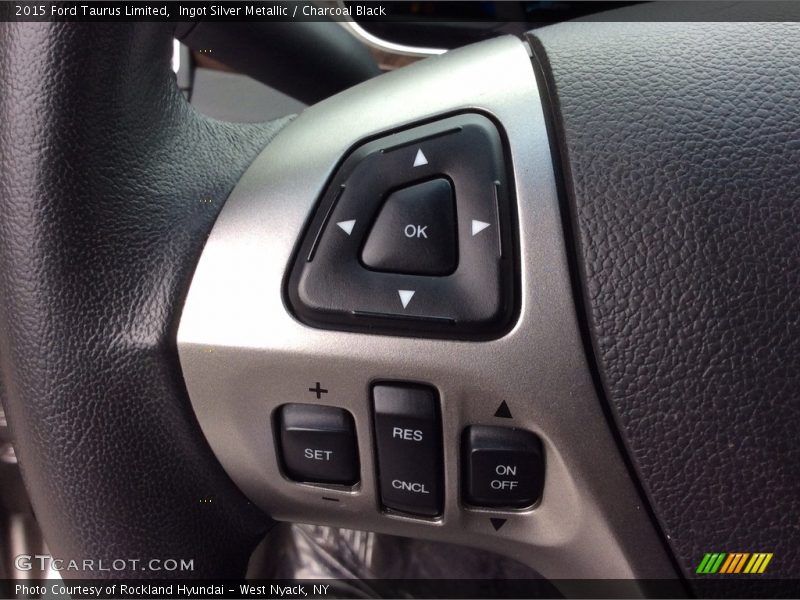 Ingot Silver Metallic / Charcoal Black 2015 Ford Taurus Limited