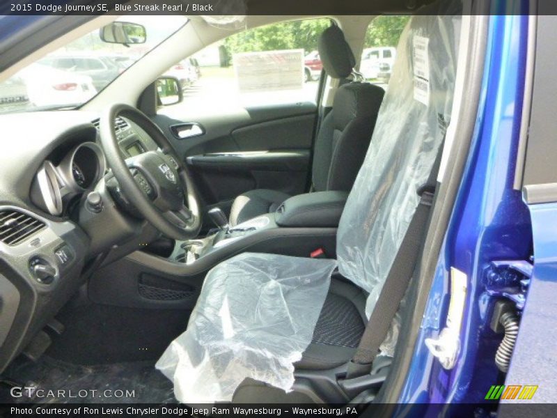 Blue Streak Pearl / Black 2015 Dodge Journey SE
