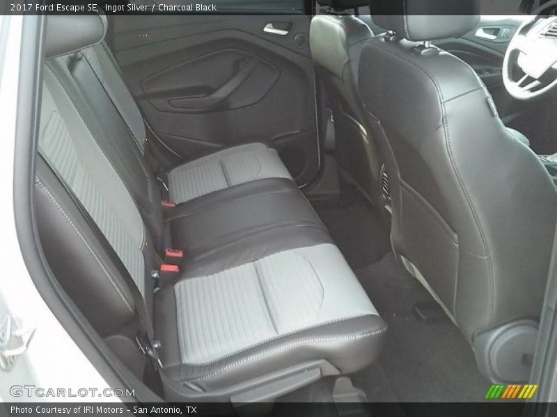 Ingot Silver / Charcoal Black 2017 Ford Escape SE