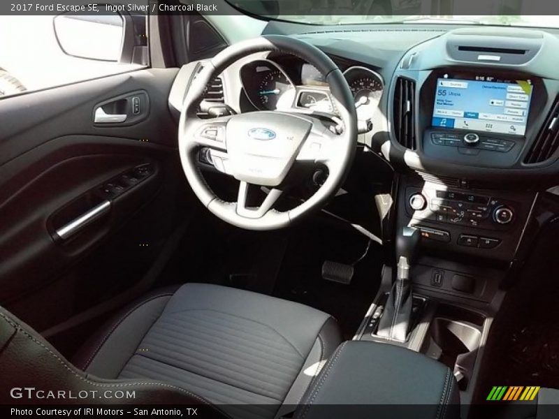 Ingot Silver / Charcoal Black 2017 Ford Escape SE