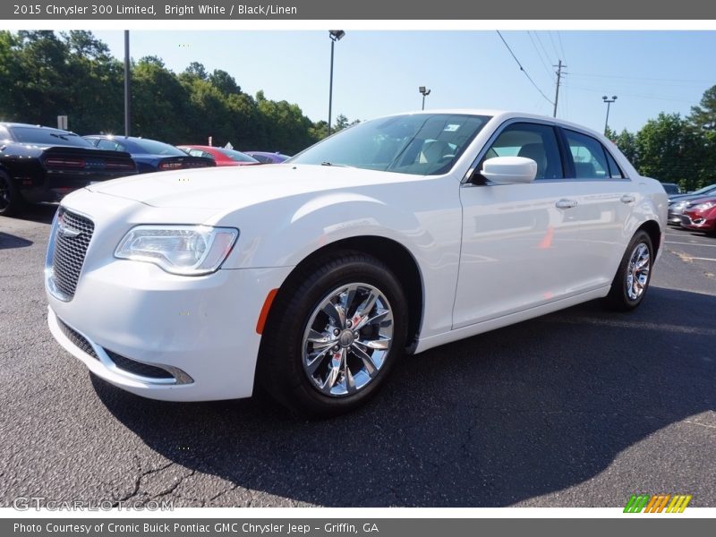 Bright White / Black/Linen 2015 Chrysler 300 Limited