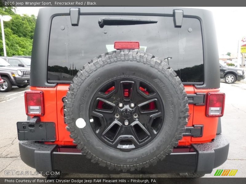Firecracker Red / Black 2016 Jeep Wrangler Sport