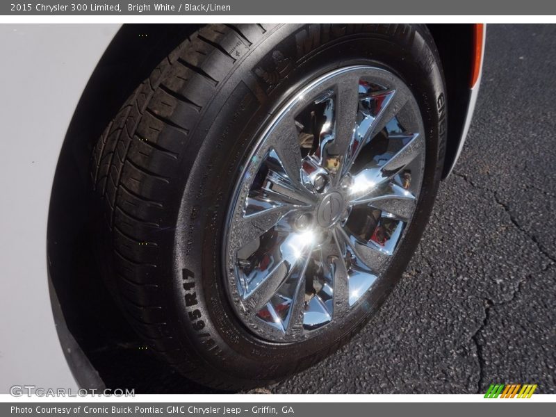 Bright White / Black/Linen 2015 Chrysler 300 Limited