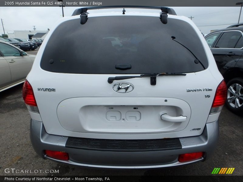 Nordic White / Beige 2005 Hyundai Santa Fe GLS 4WD