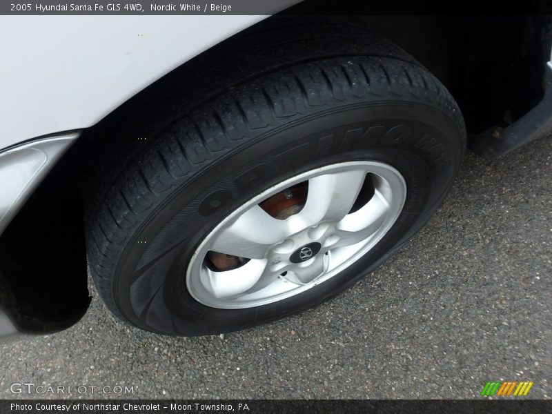 Nordic White / Beige 2005 Hyundai Santa Fe GLS 4WD