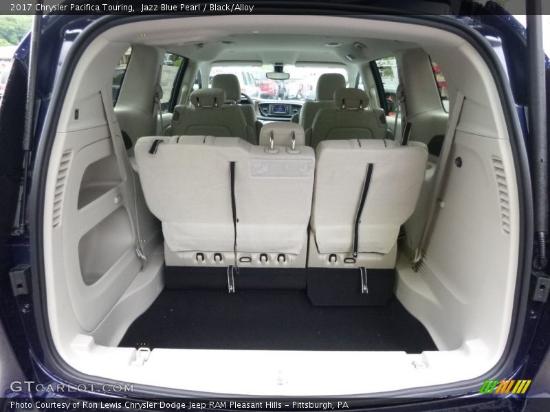 Jazz Blue Pearl / Black/Alloy 2017 Chrysler Pacifica Touring