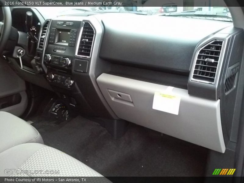 Blue Jeans / Medium Earth Gray 2016 Ford F150 XLT SuperCrew