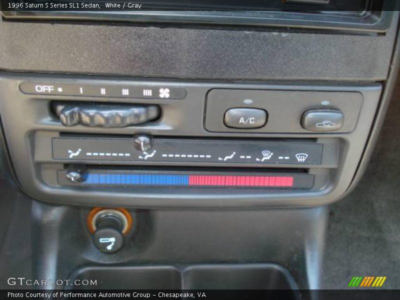 White / Gray 1996 Saturn S Series SL1 Sedan