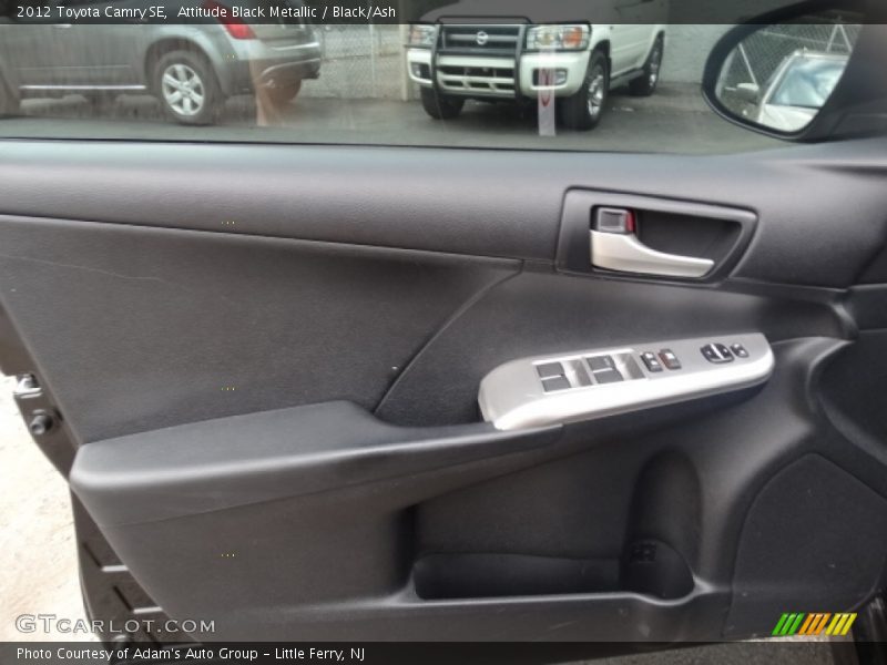 Attitude Black Metallic / Black/Ash 2012 Toyota Camry SE