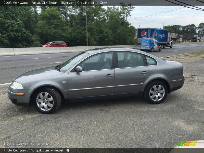 Silverstone Grey Metallic / Grey 2003 Volkswagen Passat GLX Sedan