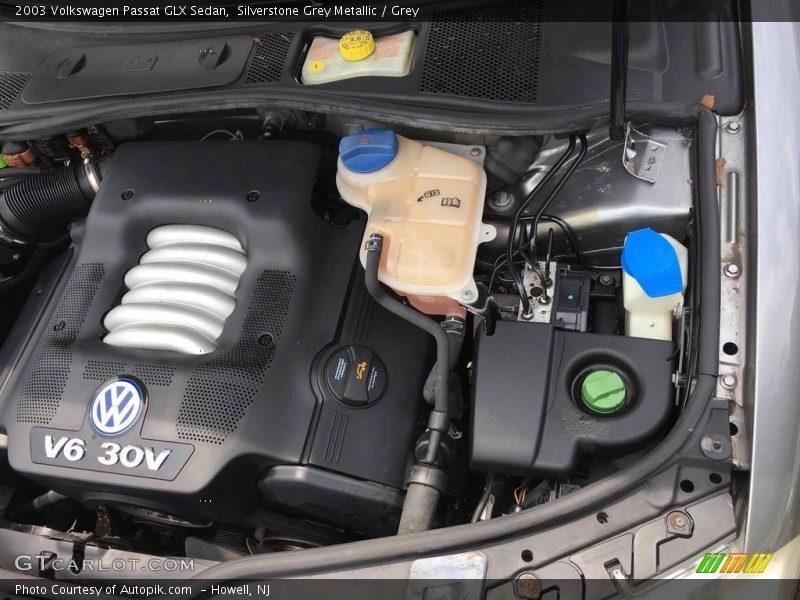 Silverstone Grey Metallic / Grey 2003 Volkswagen Passat GLX Sedan
