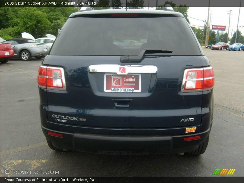 Midnight Blue / Black 2009 Saturn Outlook XR AWD