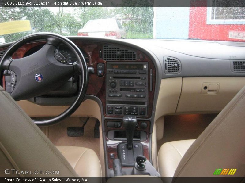 Midnight Blue / Warm Beige 2001 Saab 9-5 SE Sedan