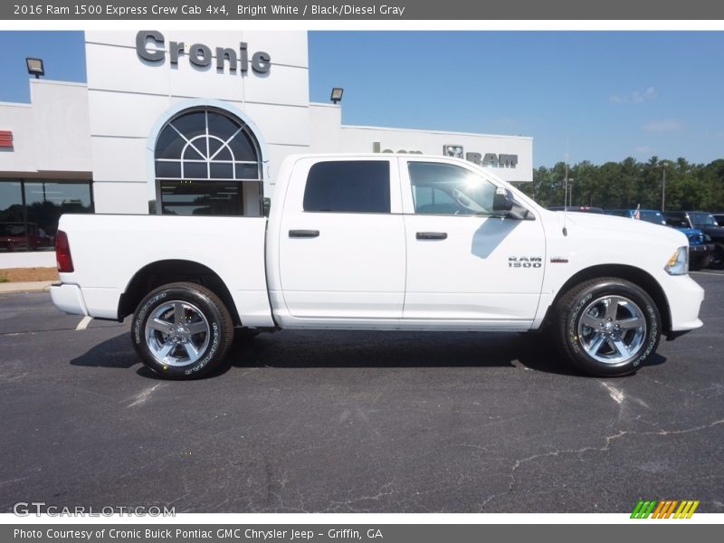 Bright White / Black/Diesel Gray 2016 Ram 1500 Express Crew Cab 4x4