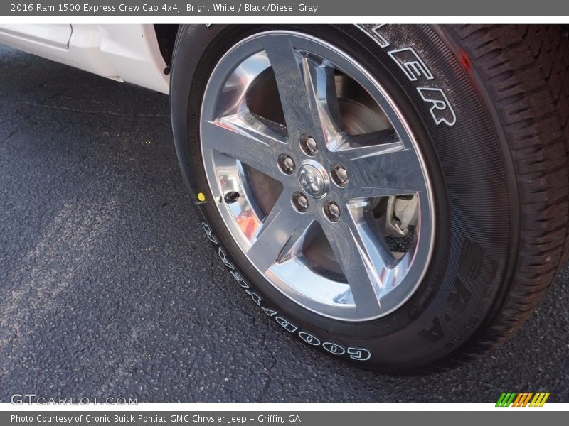 Bright White / Black/Diesel Gray 2016 Ram 1500 Express Crew Cab 4x4