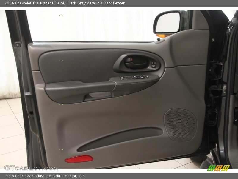 Dark Gray Metallic / Dark Pewter 2004 Chevrolet TrailBlazer LT 4x4