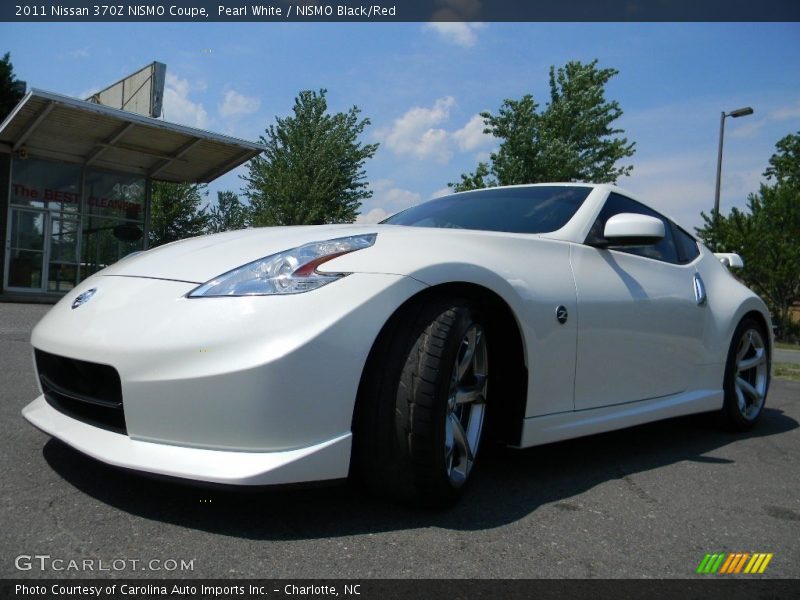 Pearl White / NISMO Black/Red 2011 Nissan 370Z NISMO Coupe