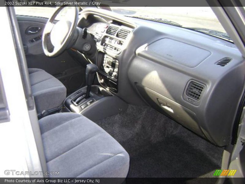 Silky Silver Metallic / Gray 2002 Suzuki XL7 Plus 4x4