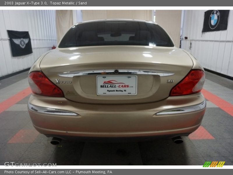 Topaz Metallic / Sand 2003 Jaguar X-Type 3.0