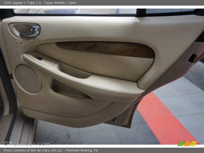 Topaz Metallic / Sand 2003 Jaguar X-Type 3.0