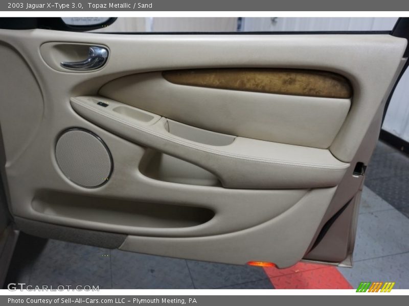 Topaz Metallic / Sand 2003 Jaguar X-Type 3.0