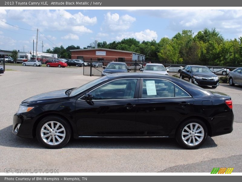 Attitude Black Metallic / Ivory 2013 Toyota Camry XLE
