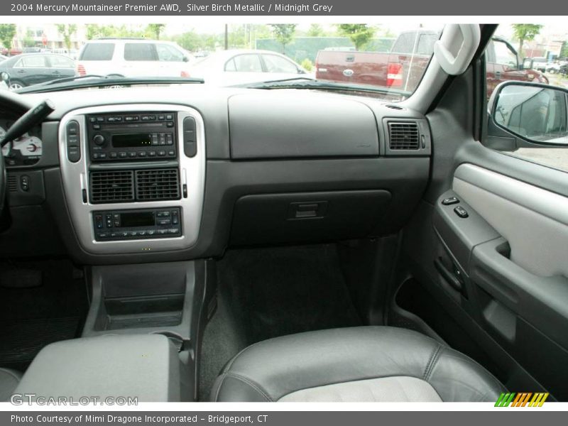 Silver Birch Metallic / Midnight Grey 2004 Mercury Mountaineer Premier AWD