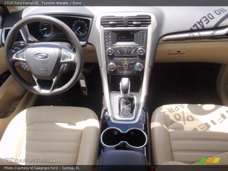 Tectonic Metallic / Dune 2016 Ford Fusion SE